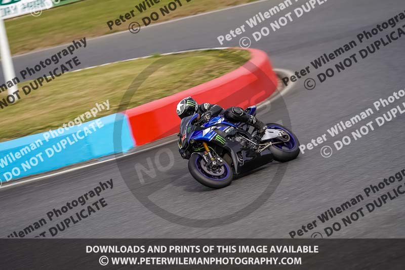 enduro digital images;event digital images;eventdigitalimages;mallory park;mallory park photographs;mallory park trackday;mallory park trackday photographs;no limits trackdays;peter wileman photography;racing digital images;trackday digital images;trackday photos